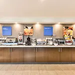 Comfort Inn Montreal Aeroport 