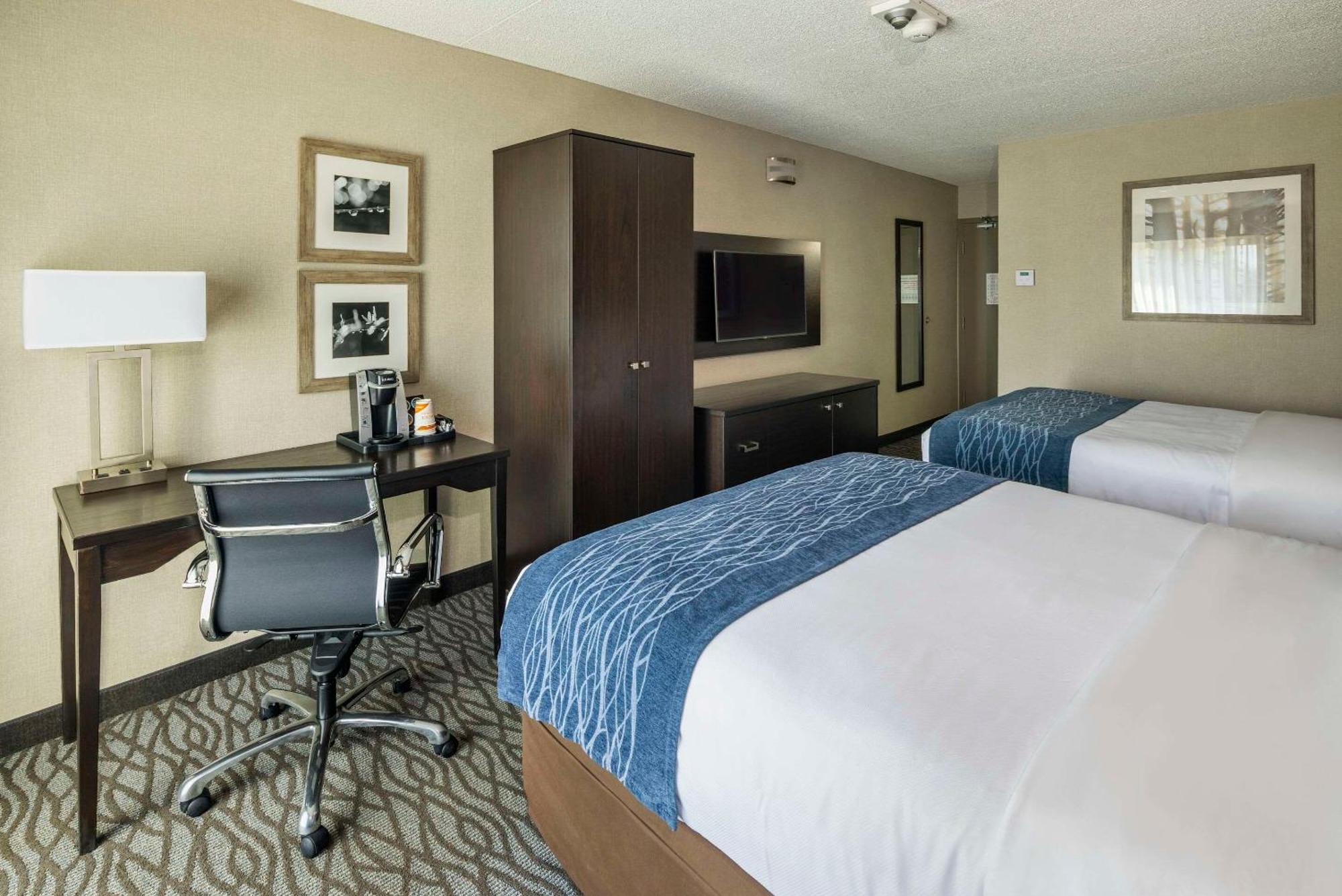 Mini-hôtel Comfort Montreal Aeroport 3*